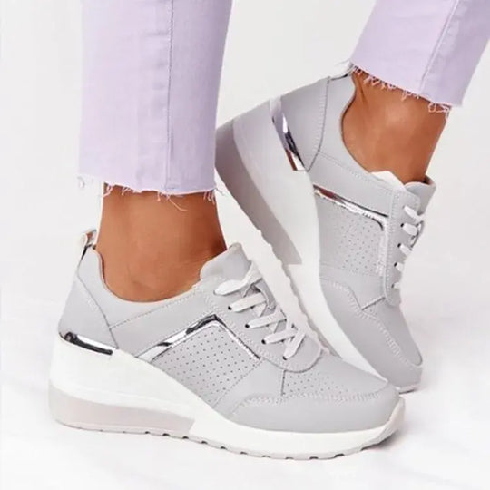 Noémie | Stylish Sneakers